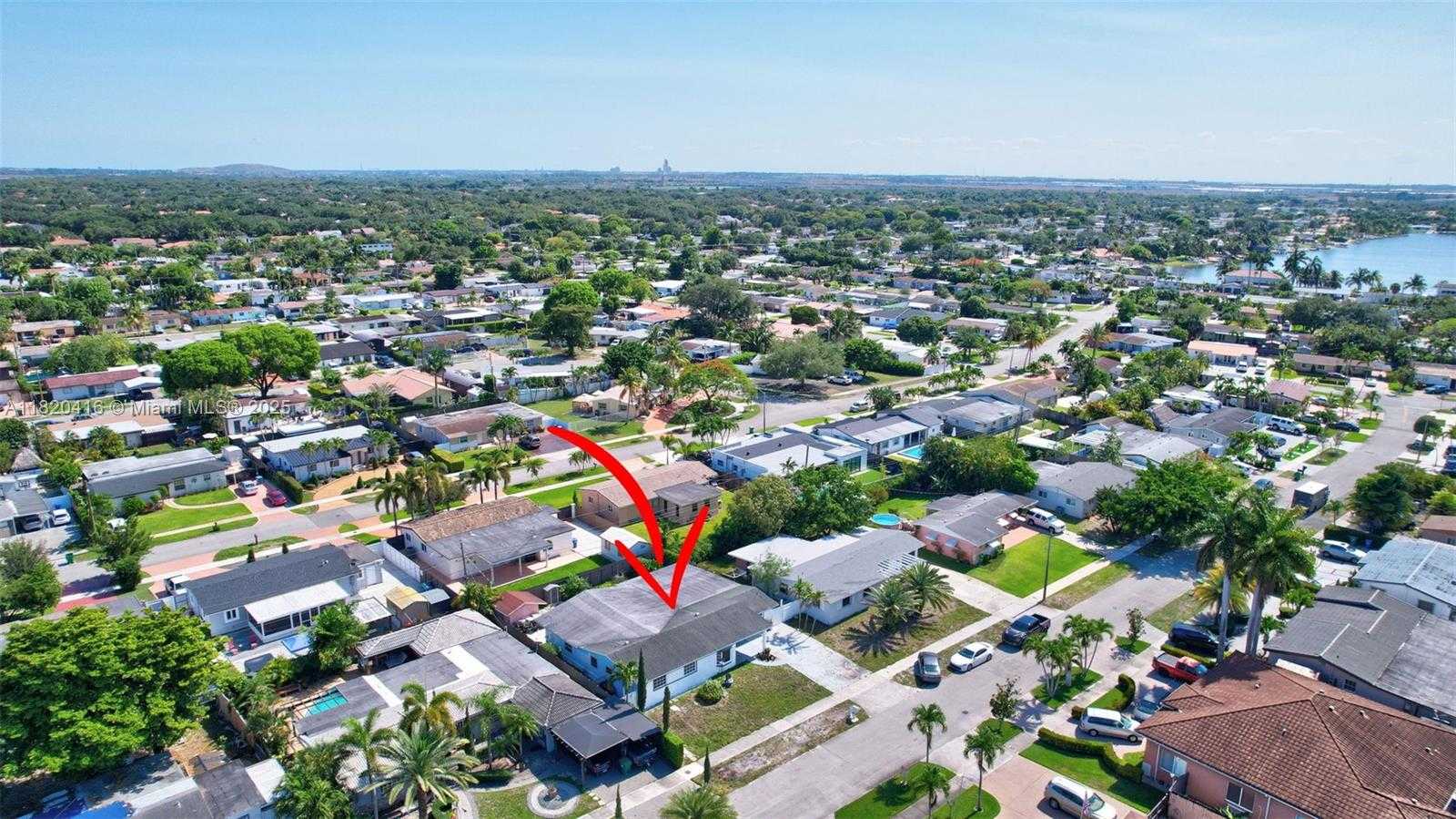 Small Image of 7950 NORTH WEST 174TH TER, Hialeah Number 6