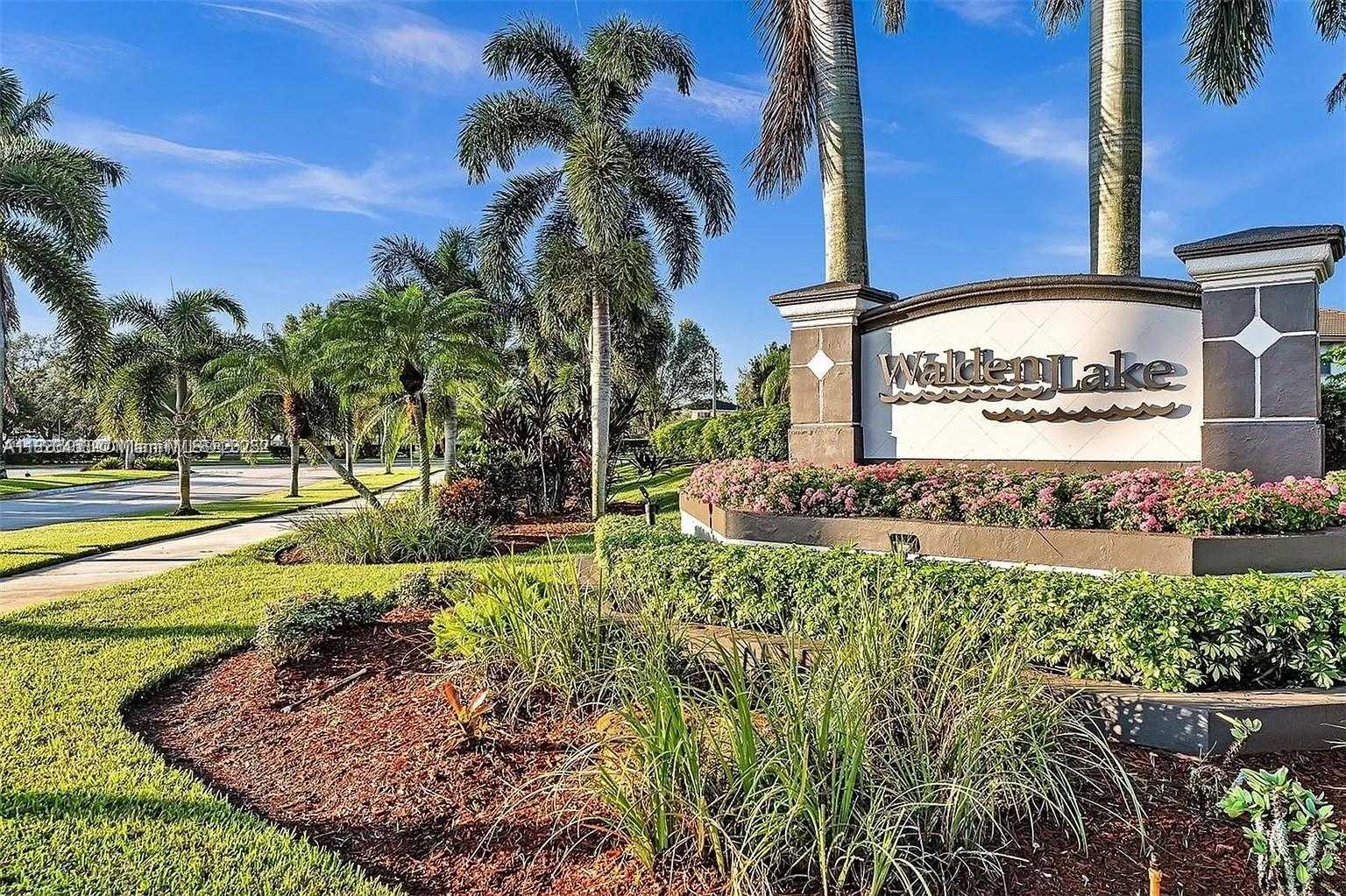 Small Image of 142 SOUTH WEST 204TH AVE, Pembroke Pines Number 17