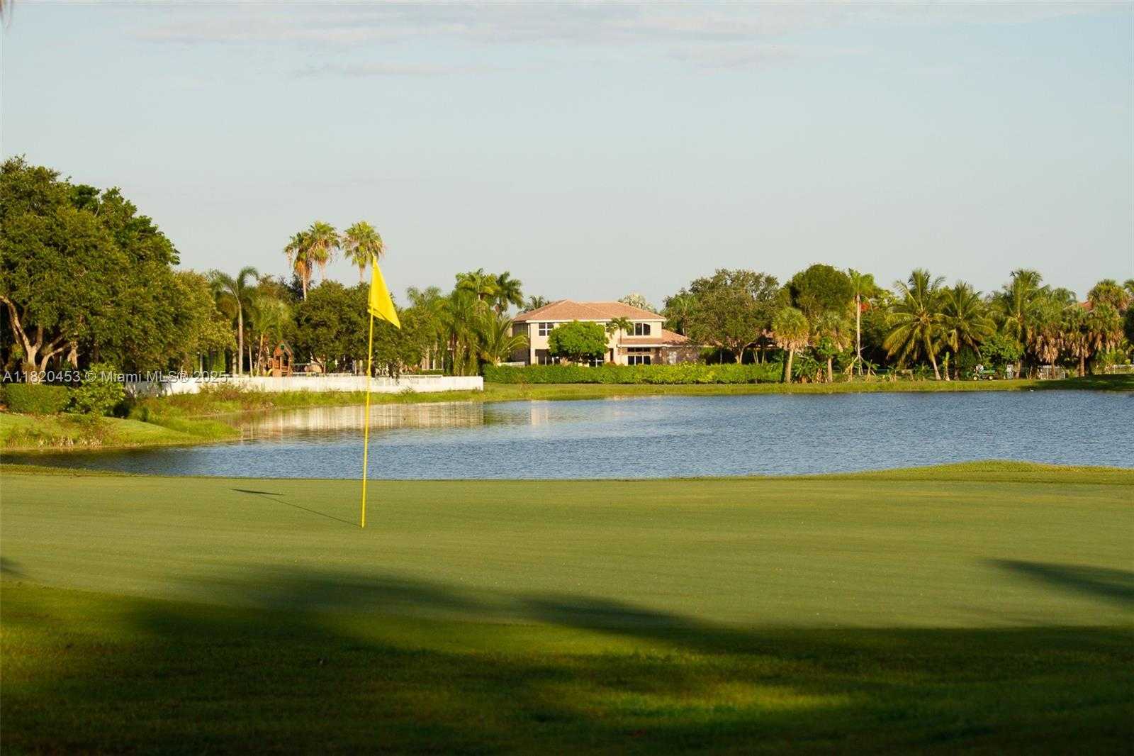 Small Image of 142 SOUTH WEST 204TH AVE, Pembroke Pines Number 20