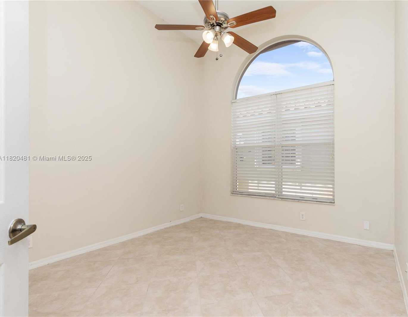 Small Image of 12123 NORTH WEST 15TH CT, Coral Springs Number 28
