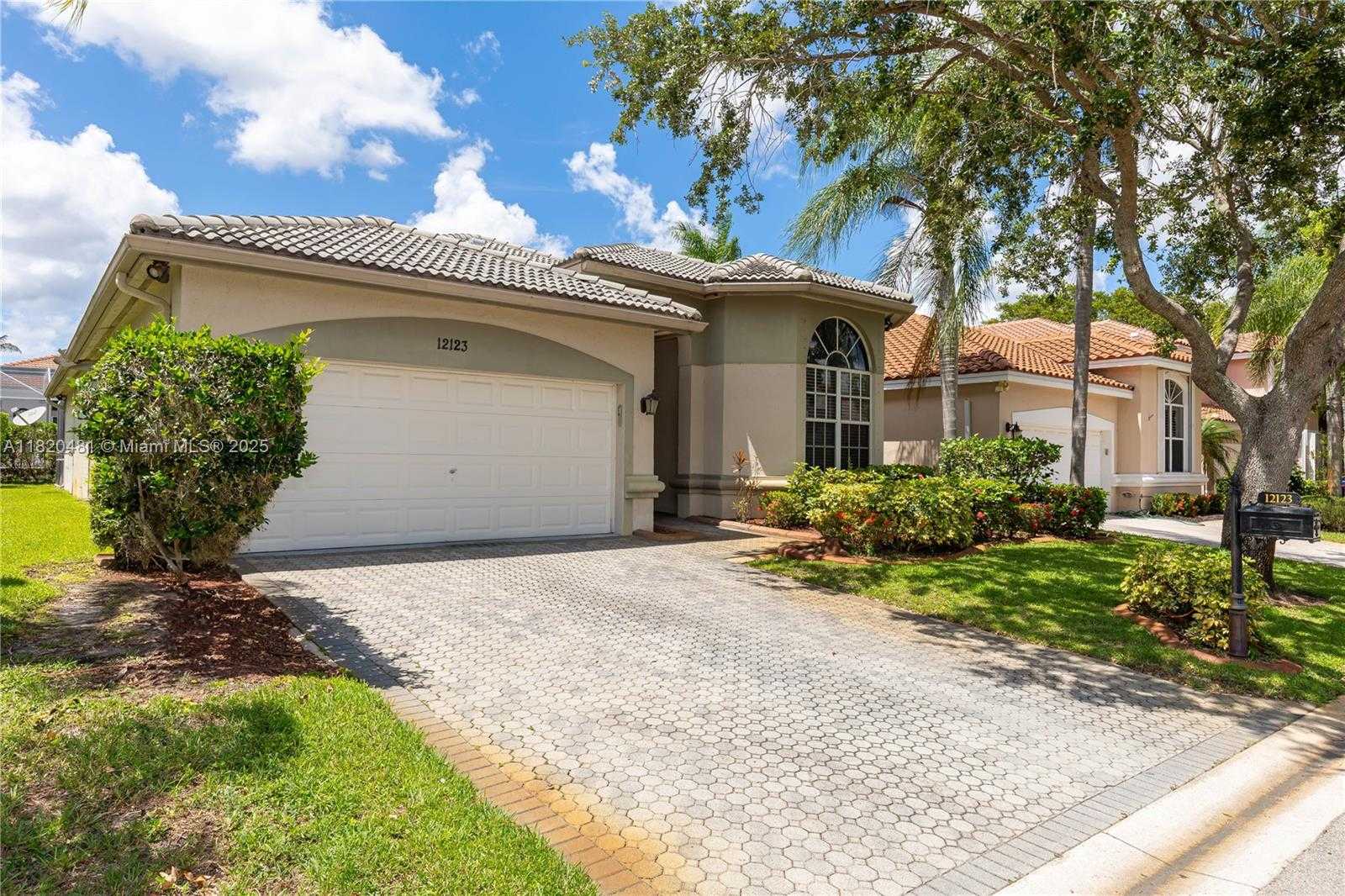 Small Image of 12123 NORTH WEST 15TH CT, Coral Springs Number 39