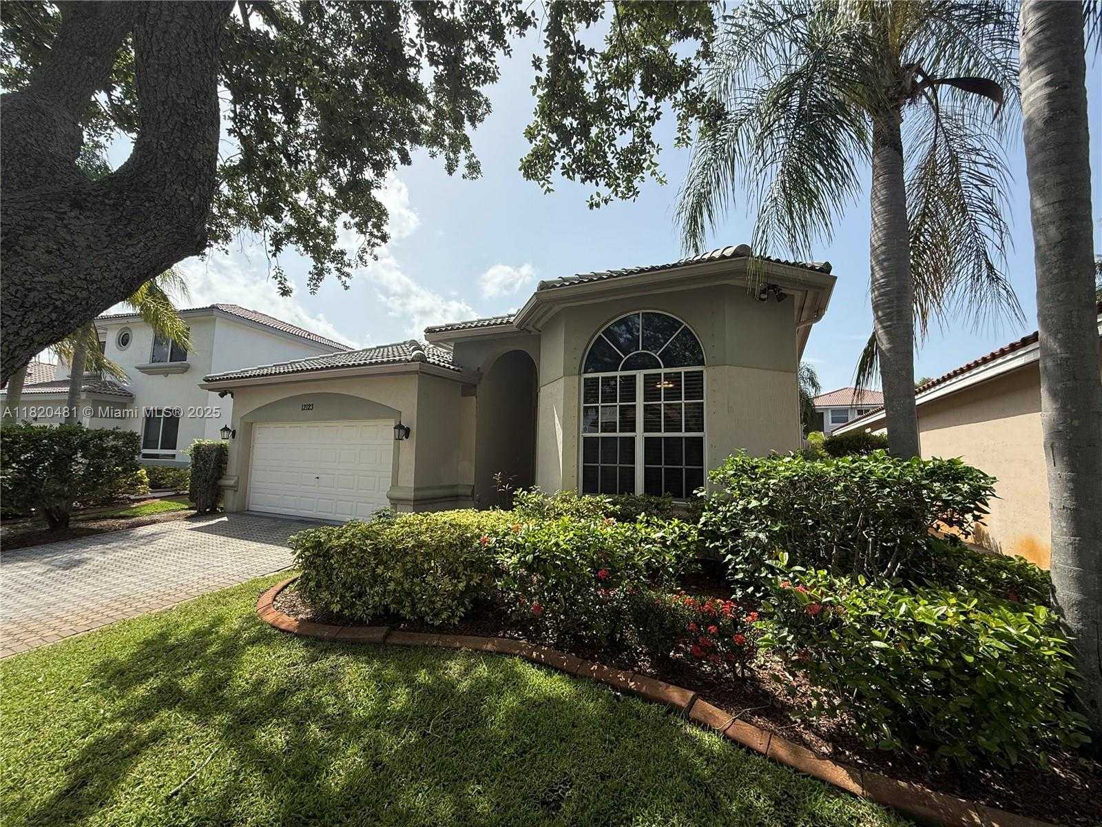 Small Image of 12123 NORTH WEST 15TH CT, Coral Springs Number 40