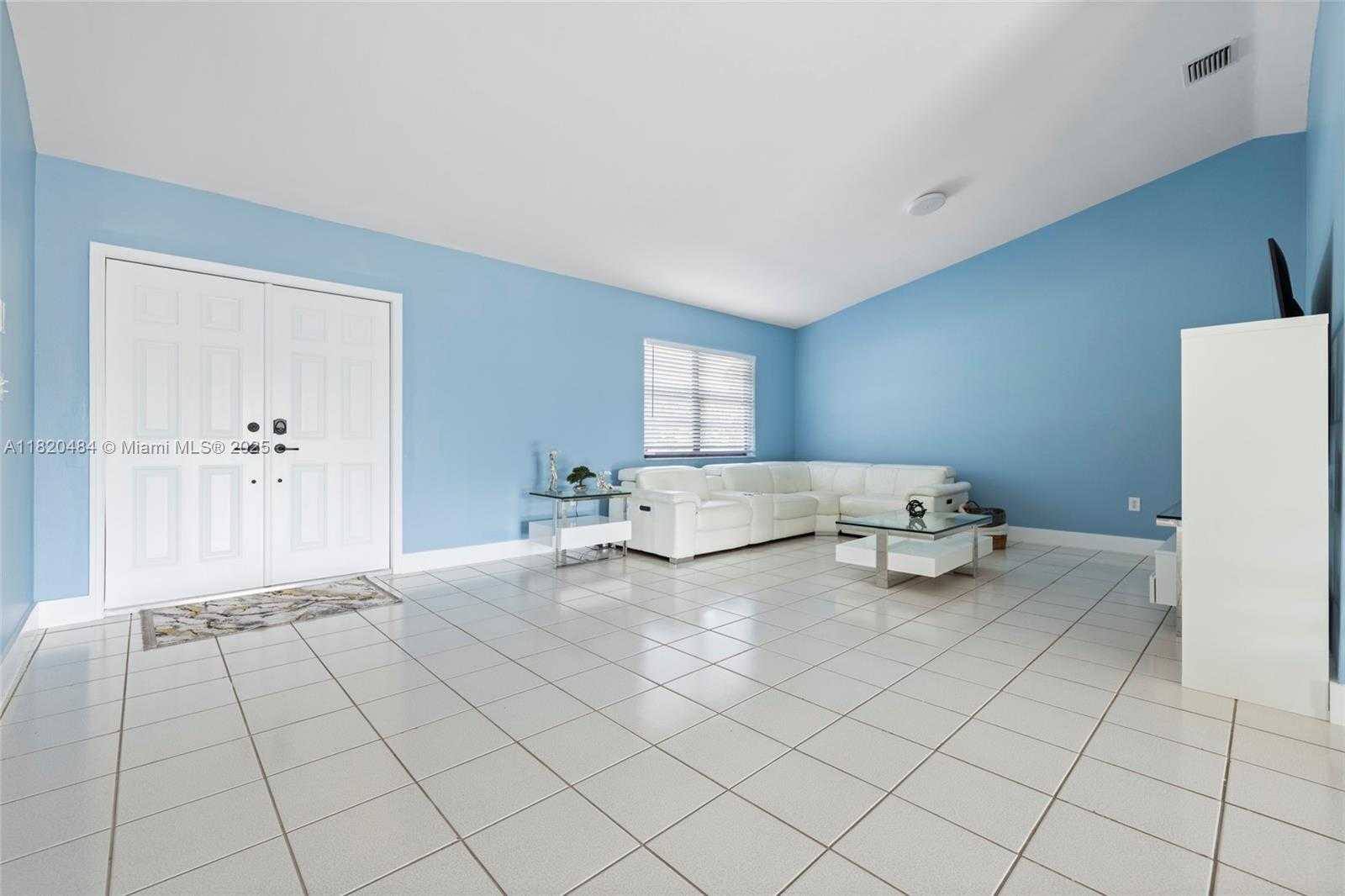 Small Image of 23421 SOUTH WEST 217TH AVE, Homestead Number 17