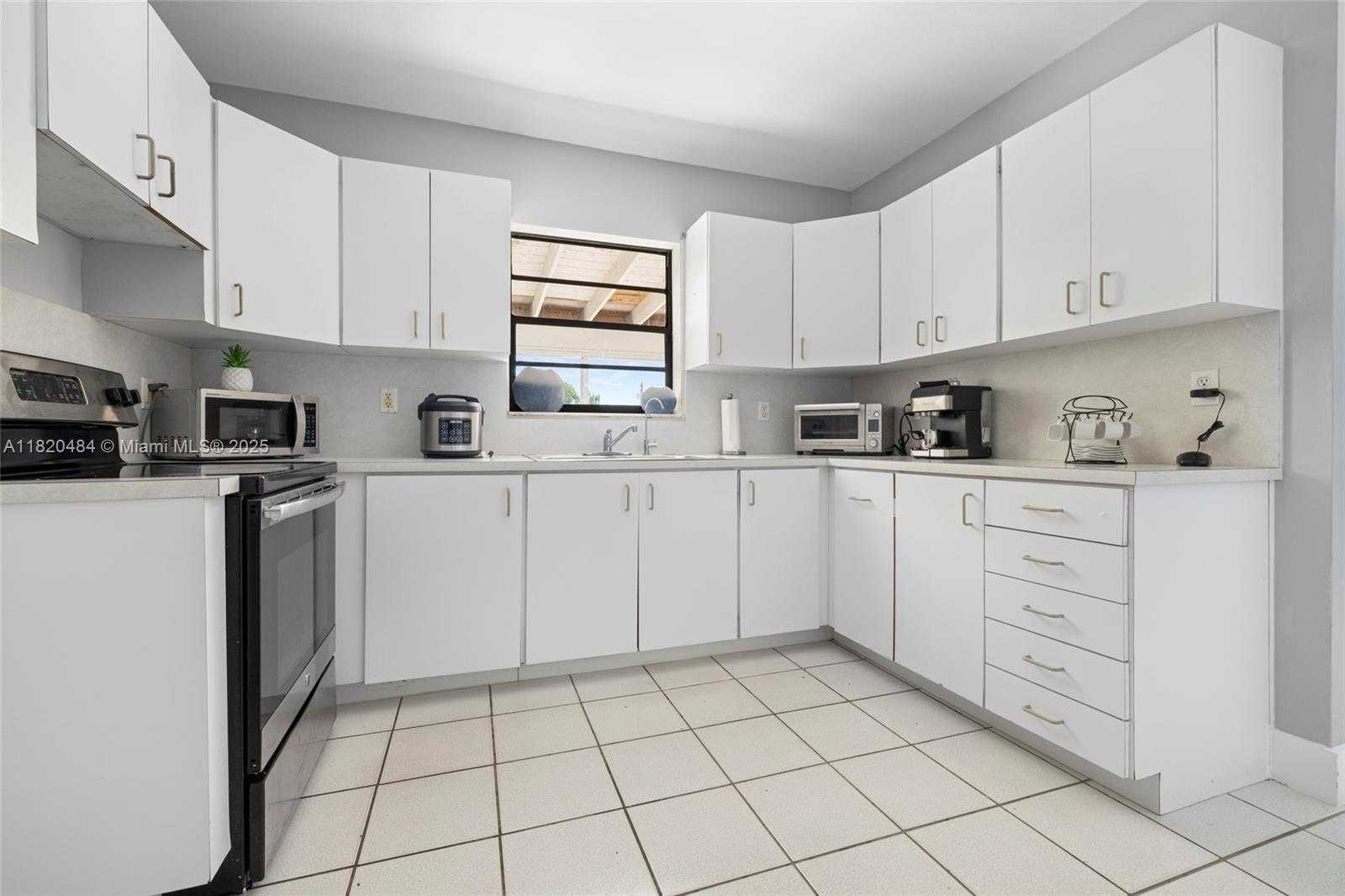 Small Image of 23421 SOUTH WEST 217TH AVE, Homestead Number 45