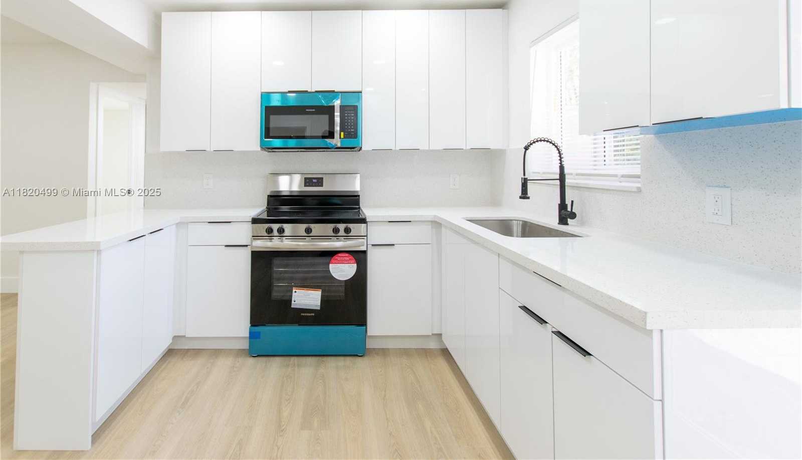 Small Image of 1167 NORTH WEST 9TH AVE, Fort Lauderdale Number 8