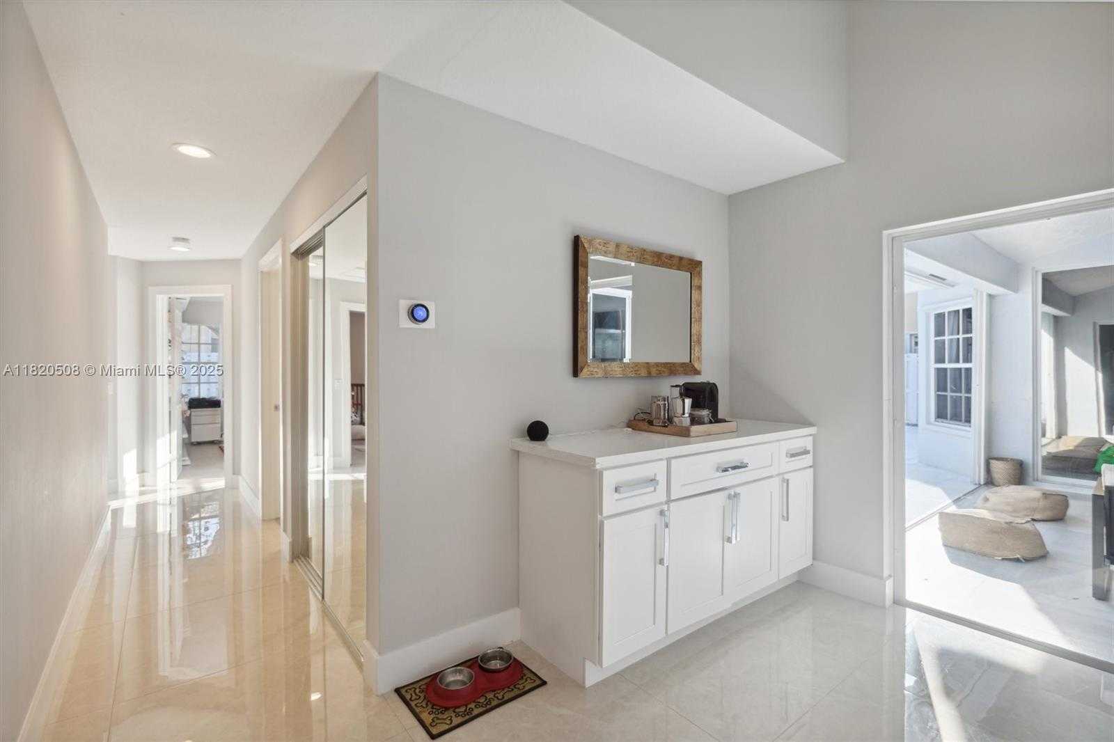 Small Image of 803 HERITAGE DR, Weston Number 19