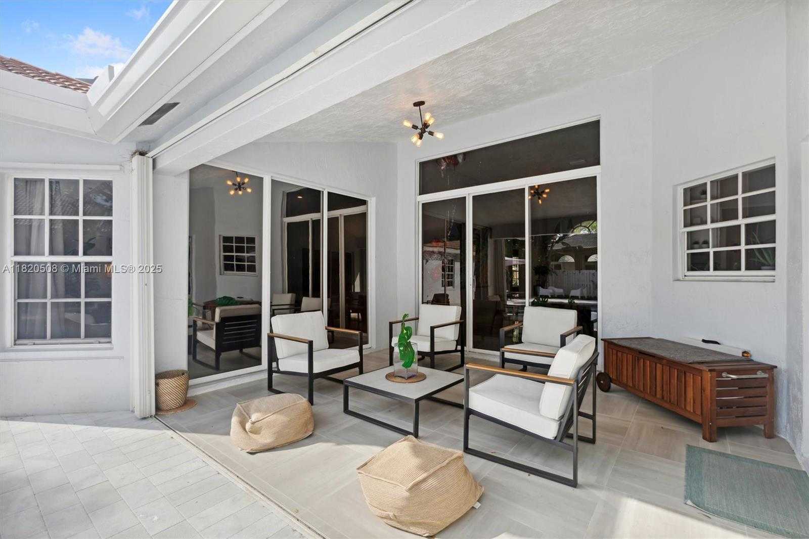 Small Image of 803 HERITAGE DR, Weston Number 20