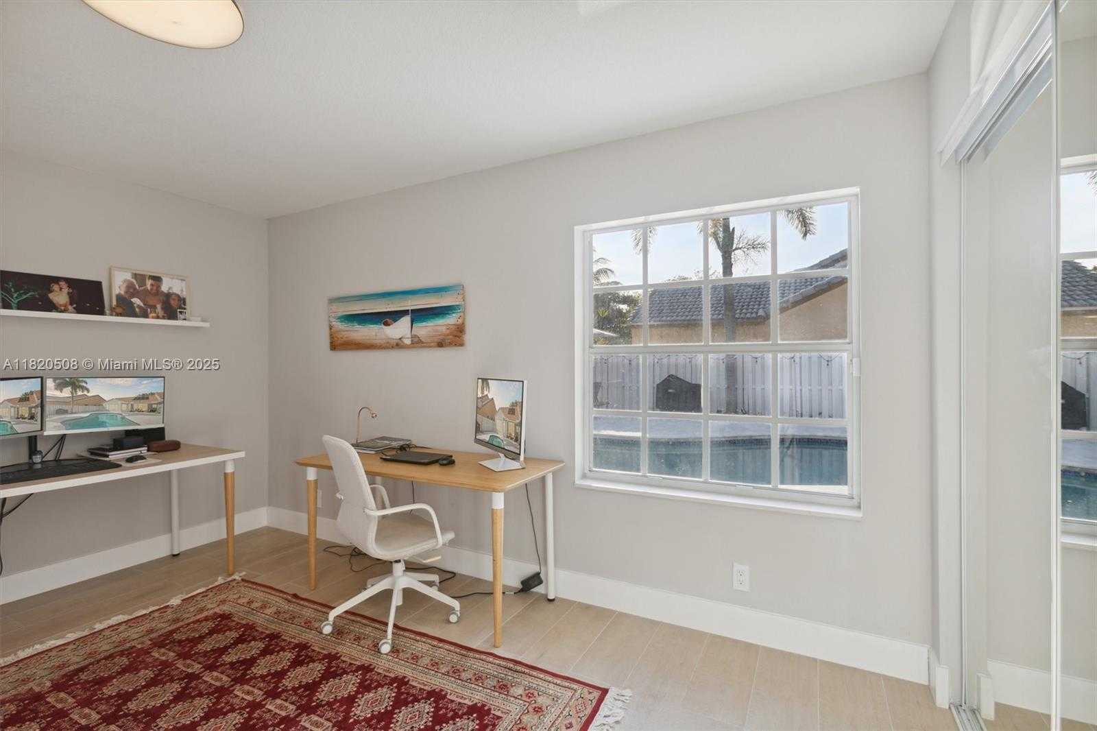 Small Image of 803 HERITAGE DR, Weston Number 51