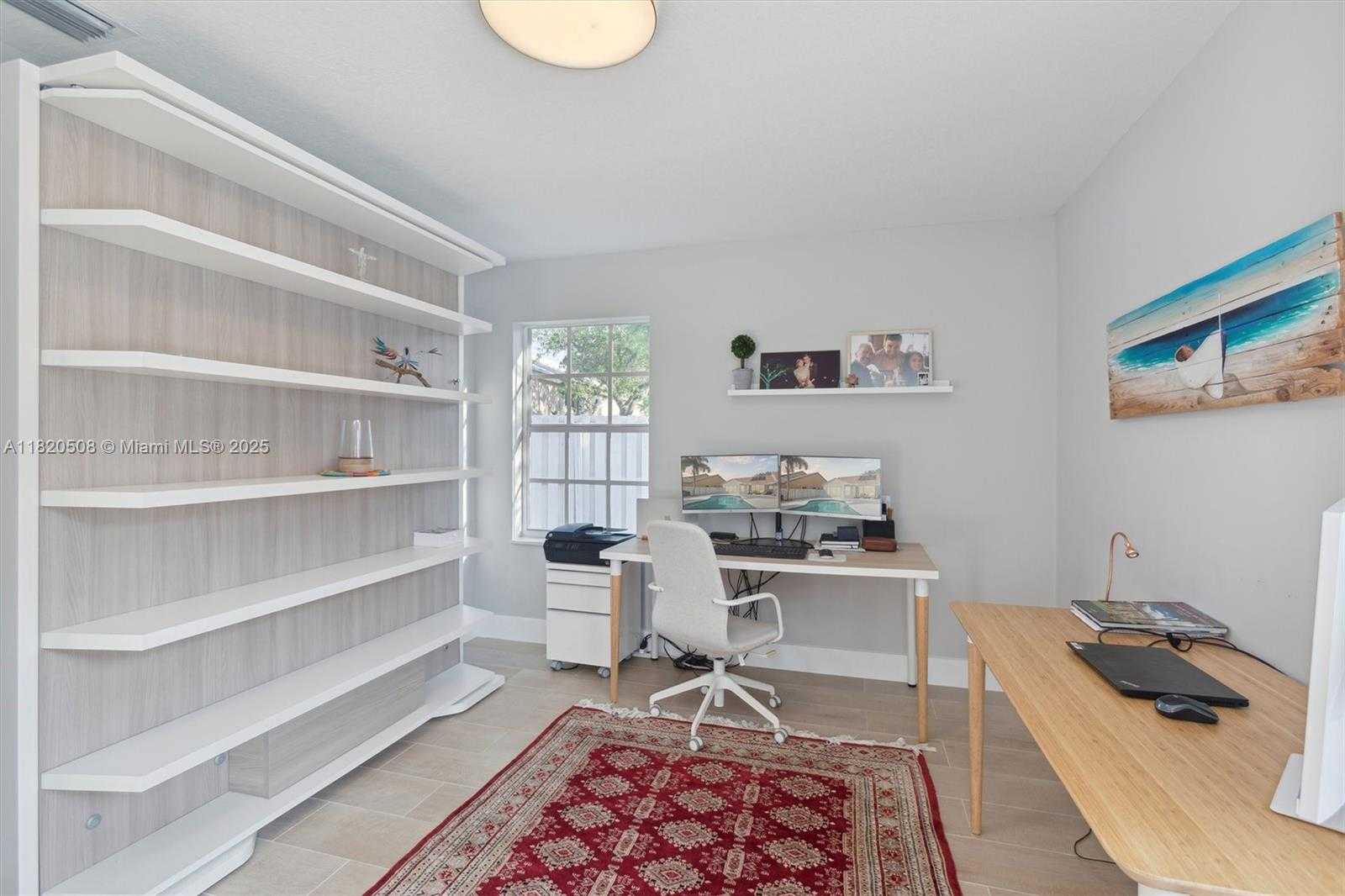 Small Image of 803 HERITAGE DR, Weston Number 52