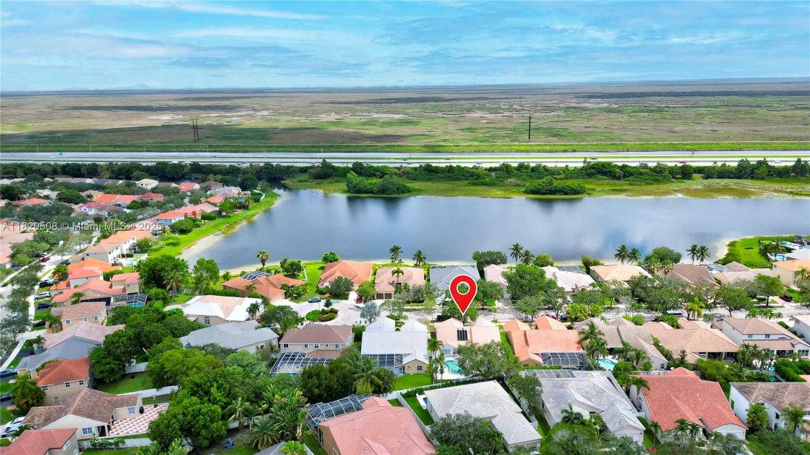 Small Image of 803 HERITAGE DR, Weston Number 65