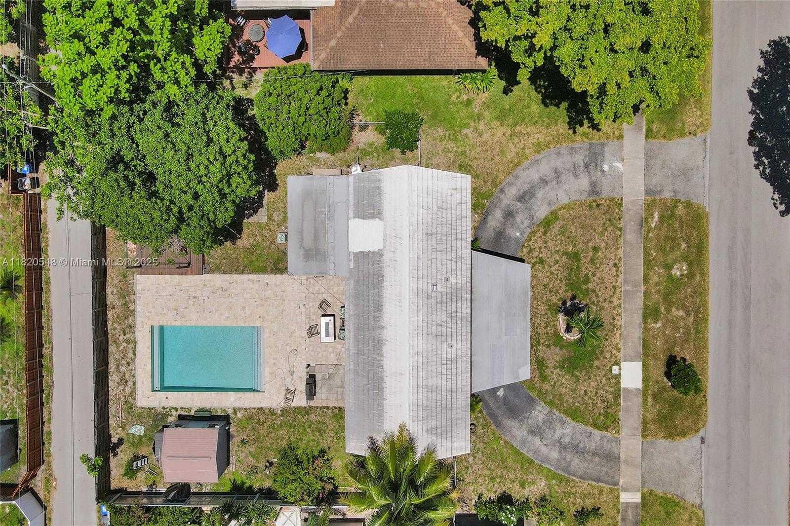Small Image of 3338 CLEVELAND ST, Hollywood Number 23