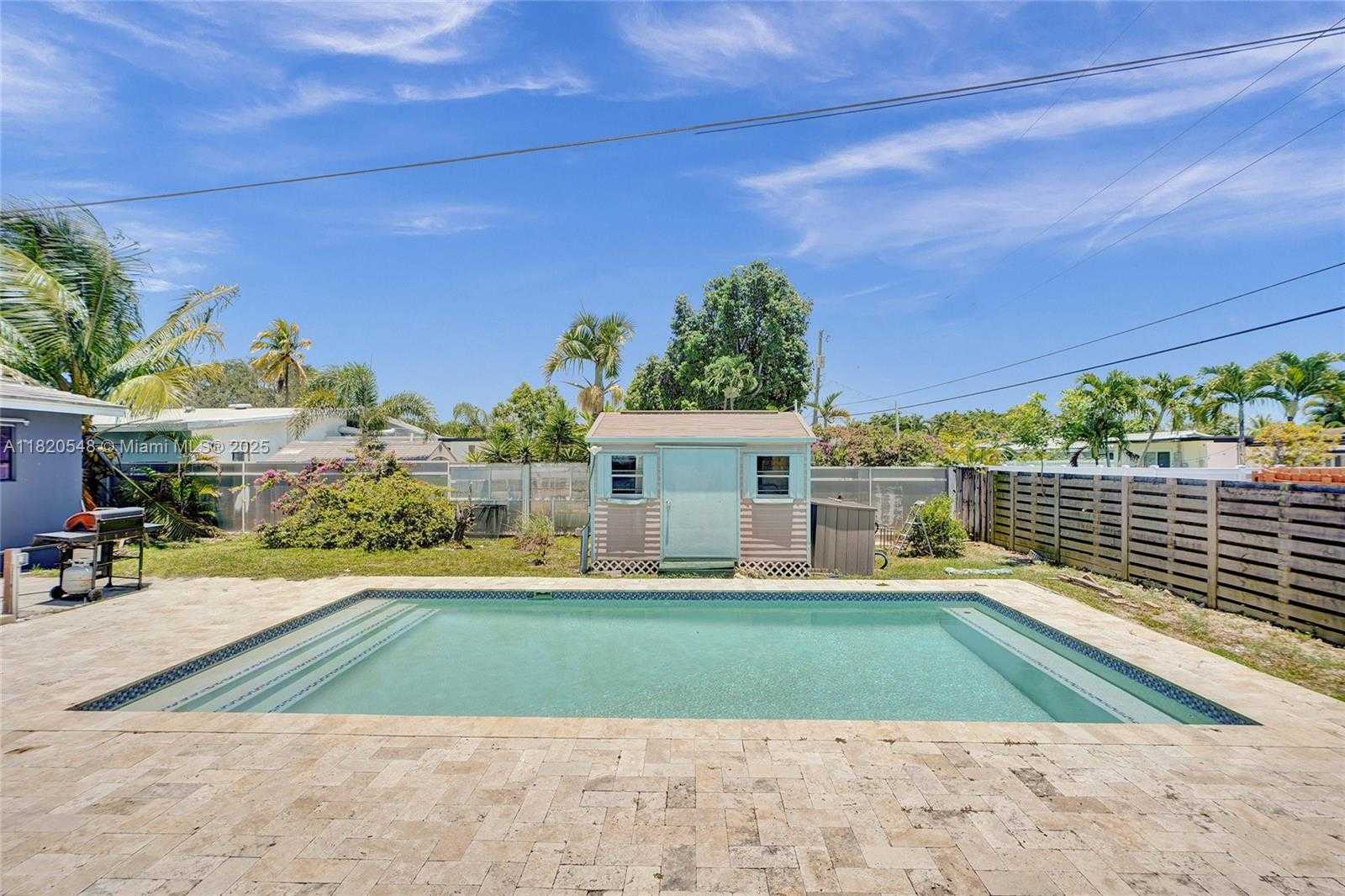 Small Image of 3338 CLEVELAND ST, Hollywood Number 6
