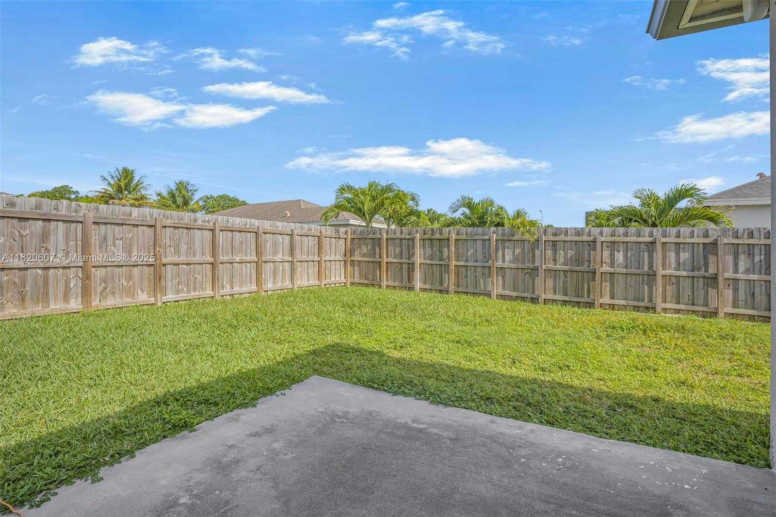 Small Image of 31671 SOUTH WEST 190TH CT, Homestead Number 21
