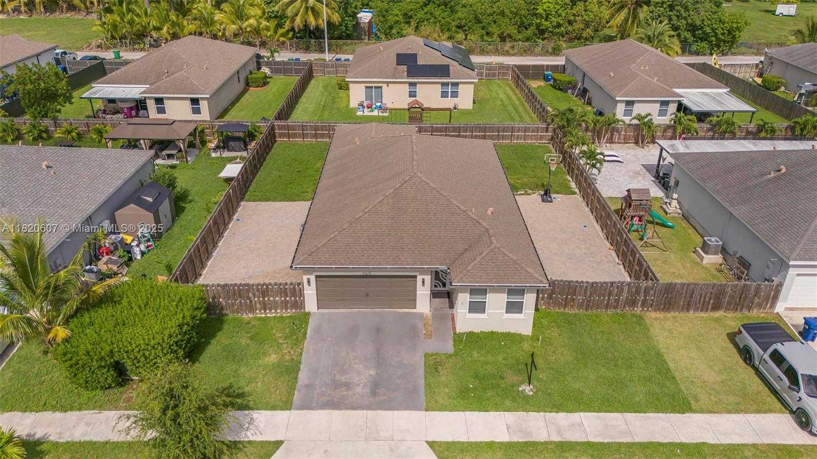 Small Image of 31671 SOUTH WEST 190TH CT, Homestead Number 25