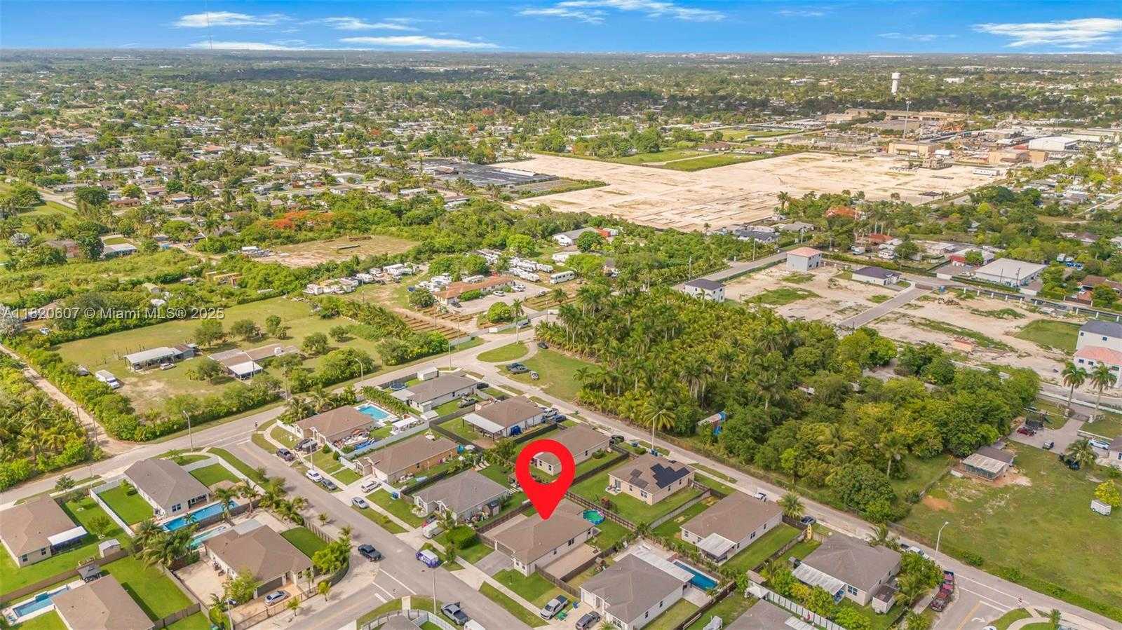 Small Image of 31671 SOUTH WEST 190TH CT, Homestead Number 29