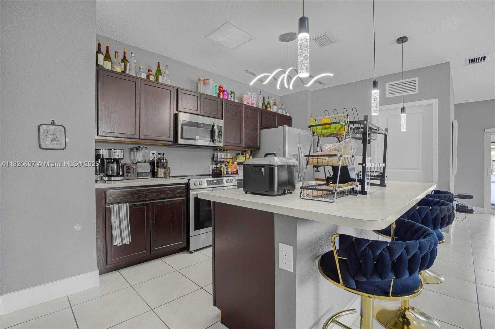 Small Image of 31671 SOUTH WEST 190TH CT, Homestead Number 9