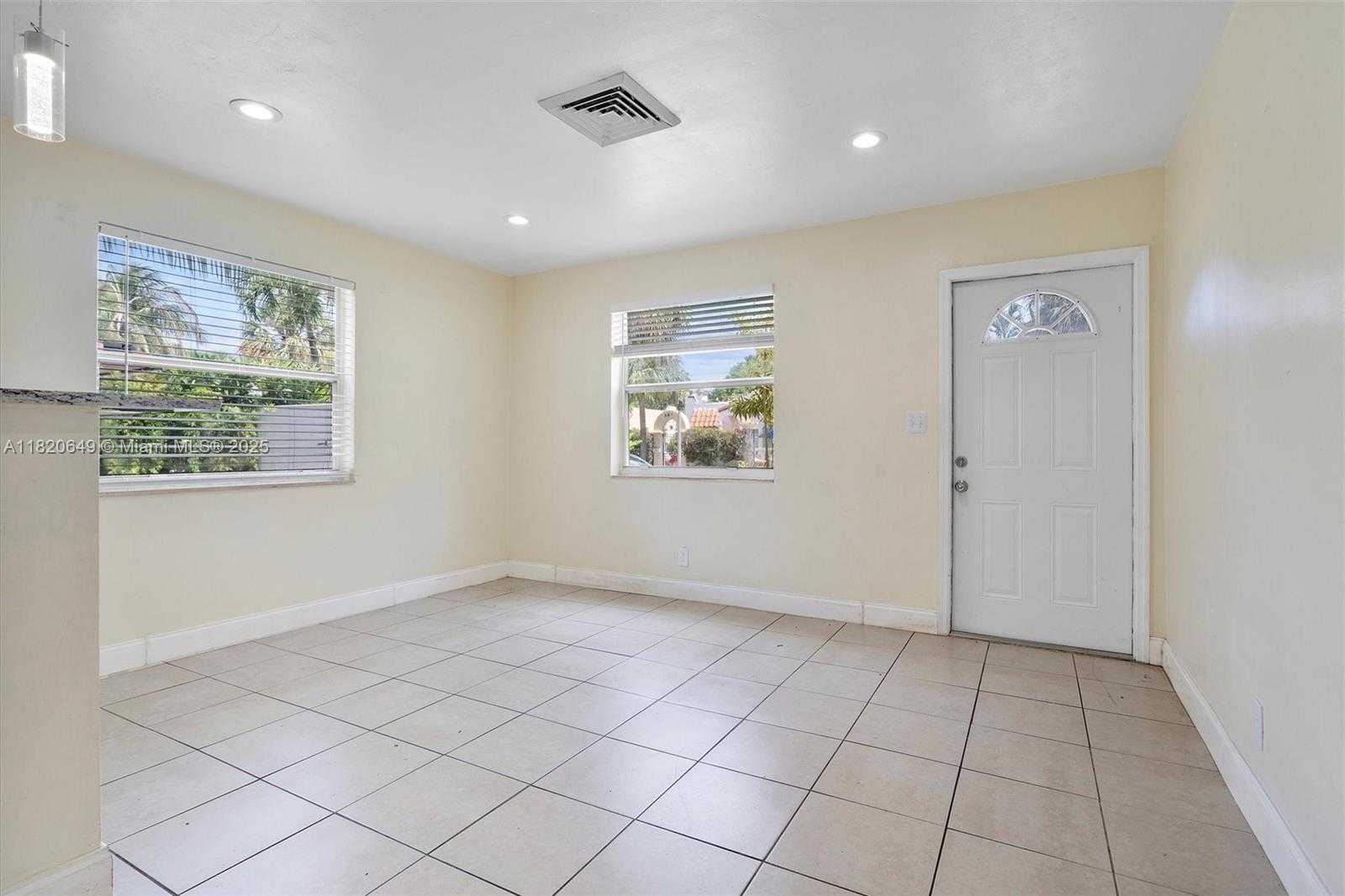 Small Image of 602 EL PRADO, West Palm Beach Number 10