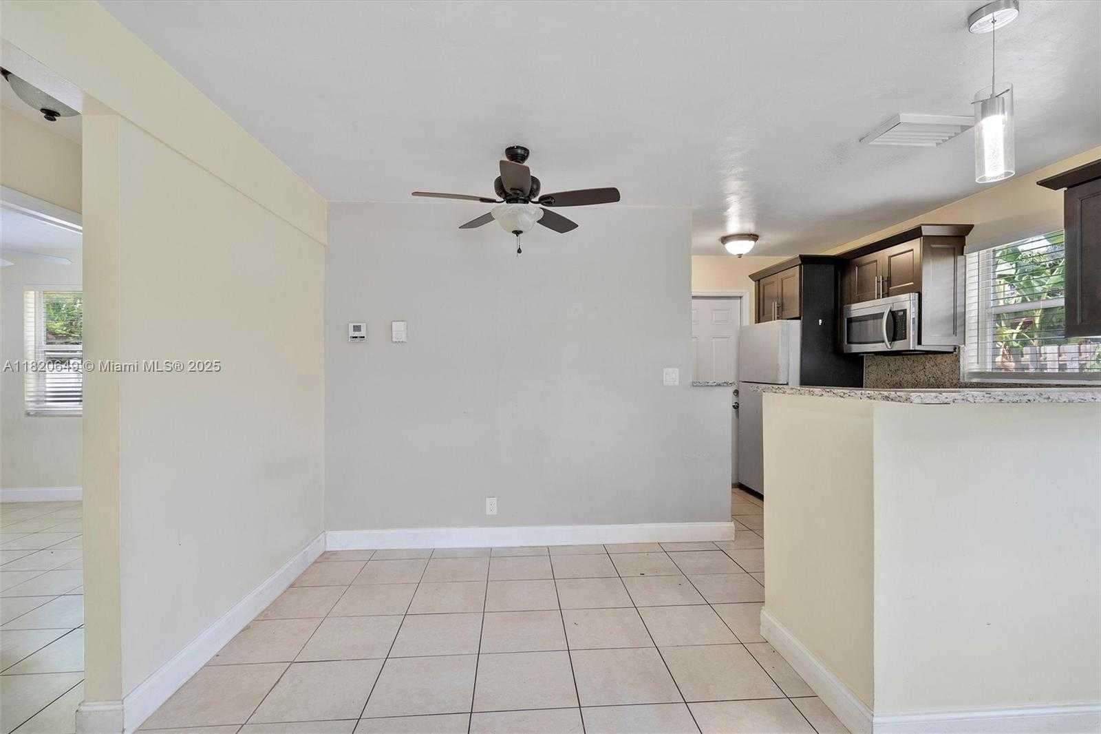 Small Image of 602 EL PRADO, West Palm Beach Number 13