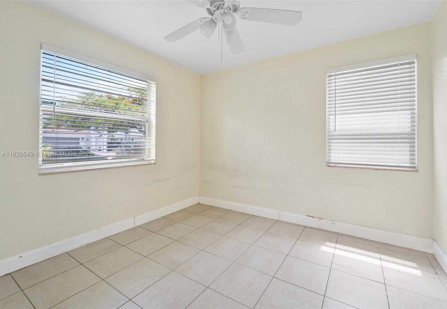 Small Image of 602 EL PRADO, West Palm Beach Number 19