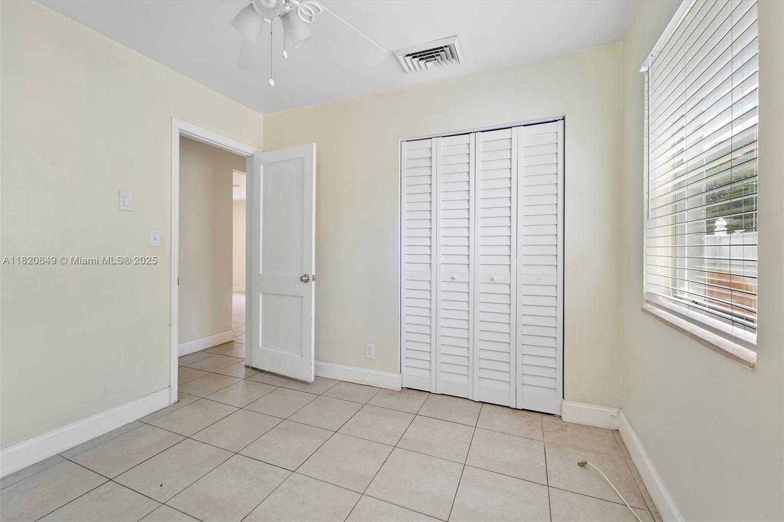 Small Image of 602 EL PRADO, West Palm Beach Number 21