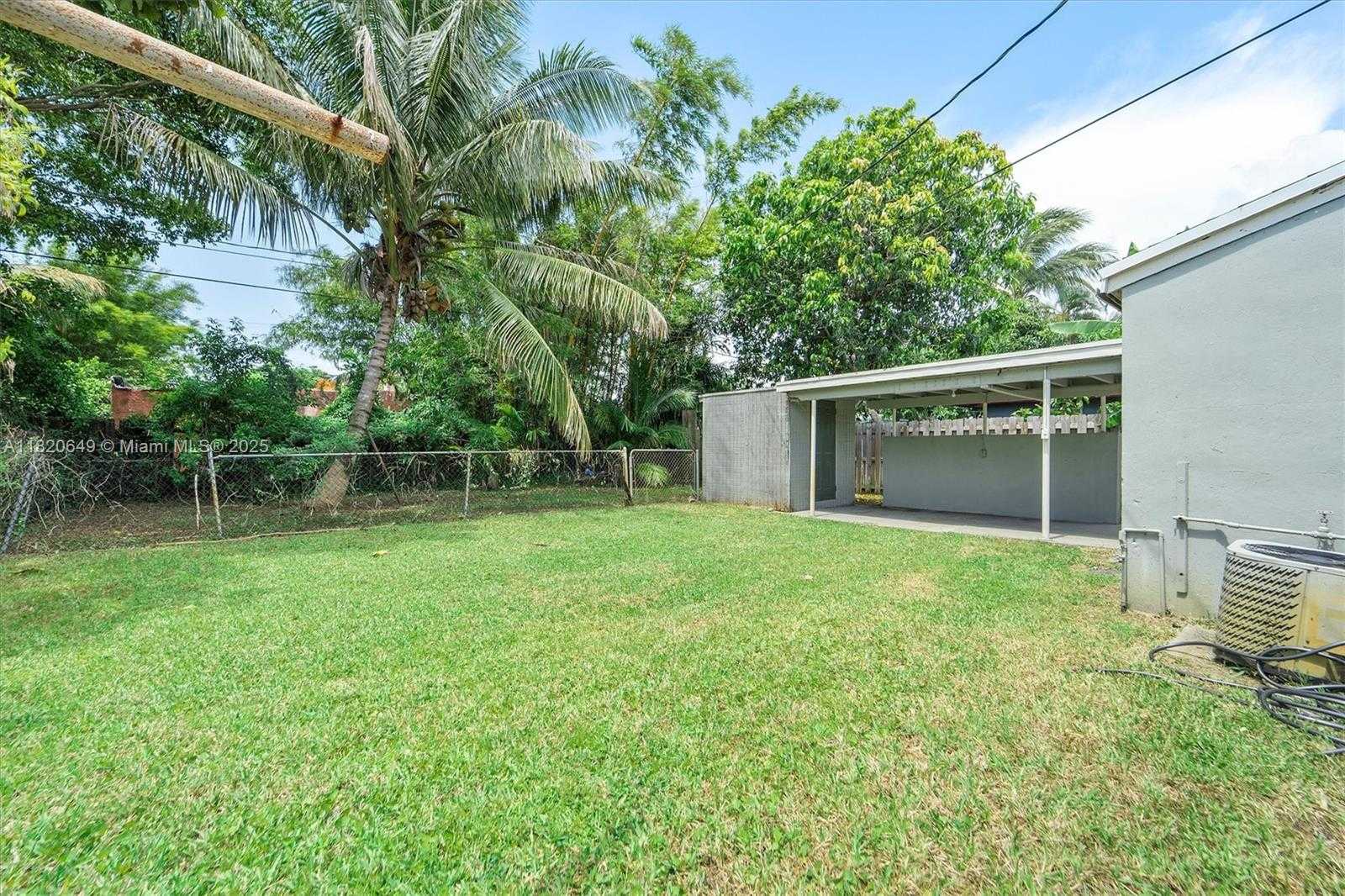 Small Image of 602 EL PRADO, West Palm Beach Number 27