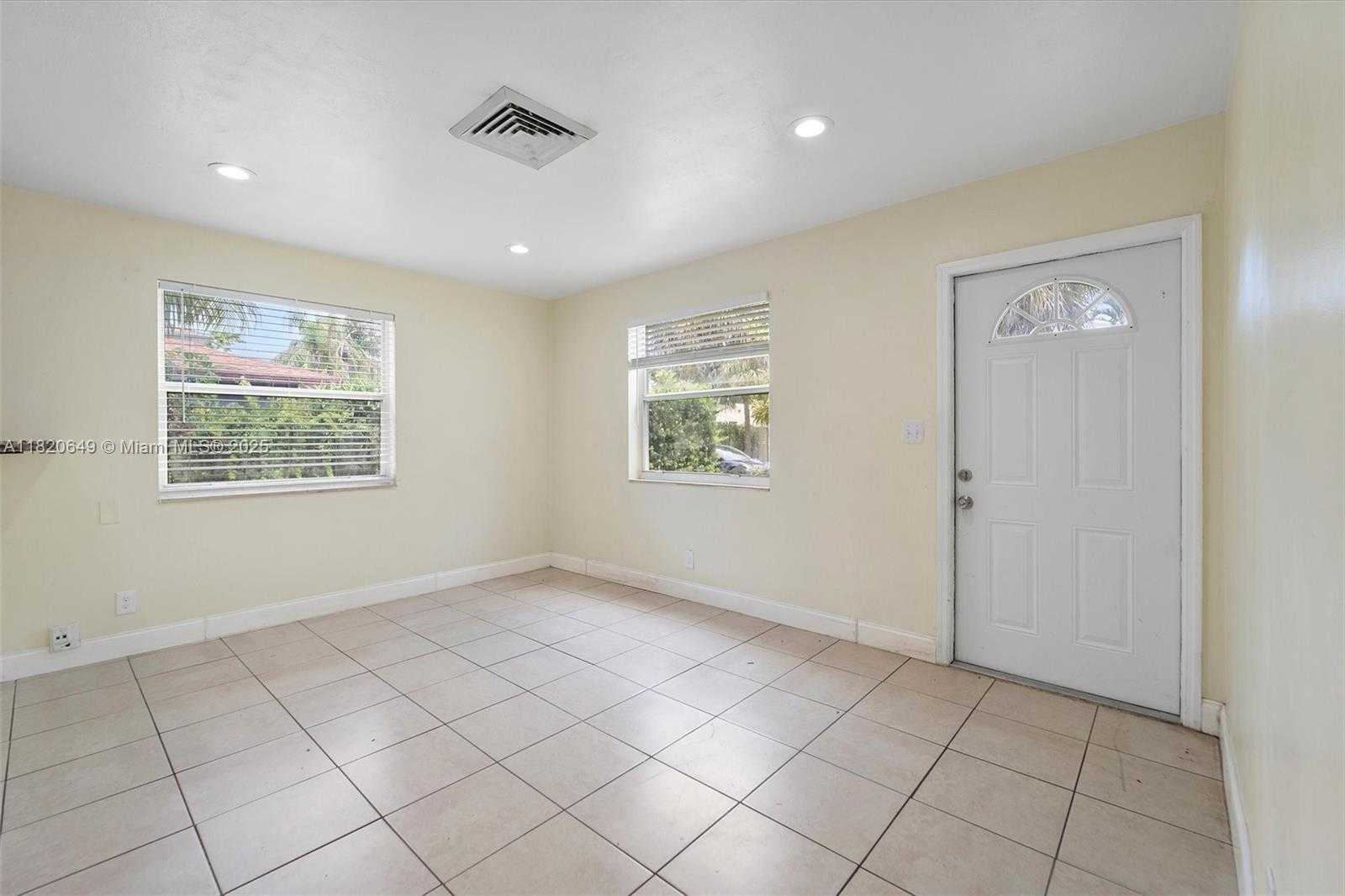 Small Image of 602 EL PRADO, West Palm Beach Number 9