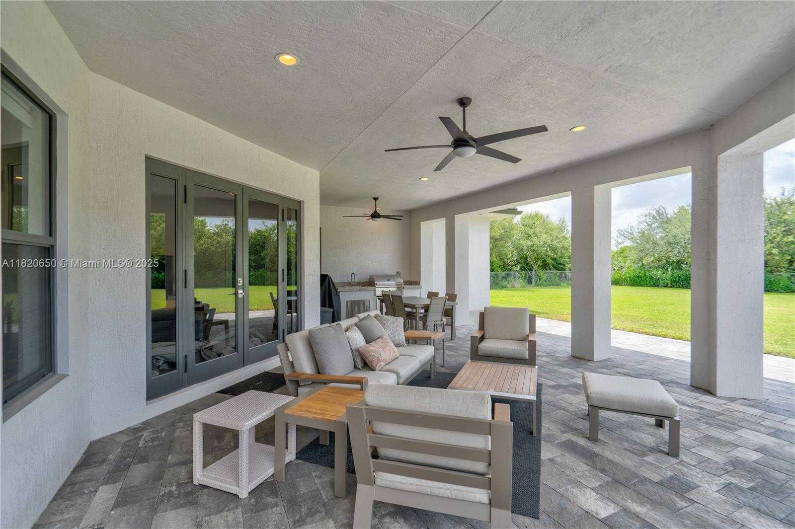 Small Image of 11901 NORTH WEST 12TH ST, Plantation Number 15