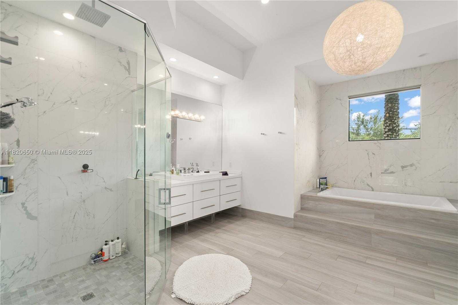 Small Image of 11901 NORTH WEST 12TH ST, Plantation Number 24