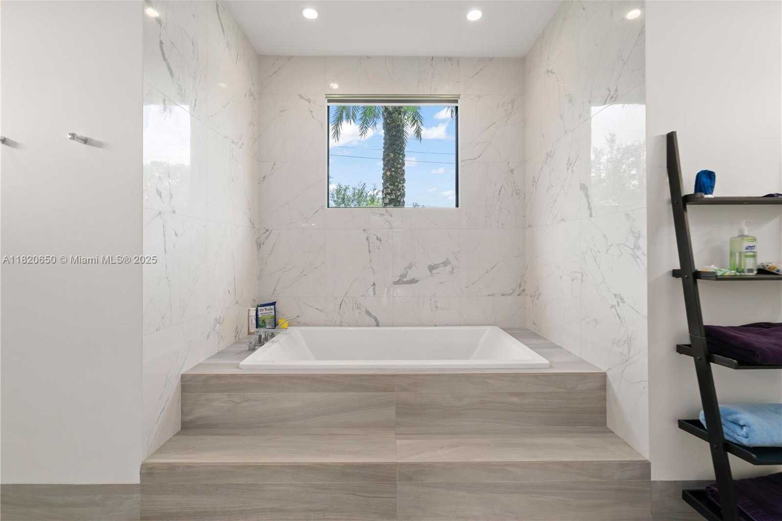 Small Image of 11901 NORTH WEST 12TH ST, Plantation Number 26