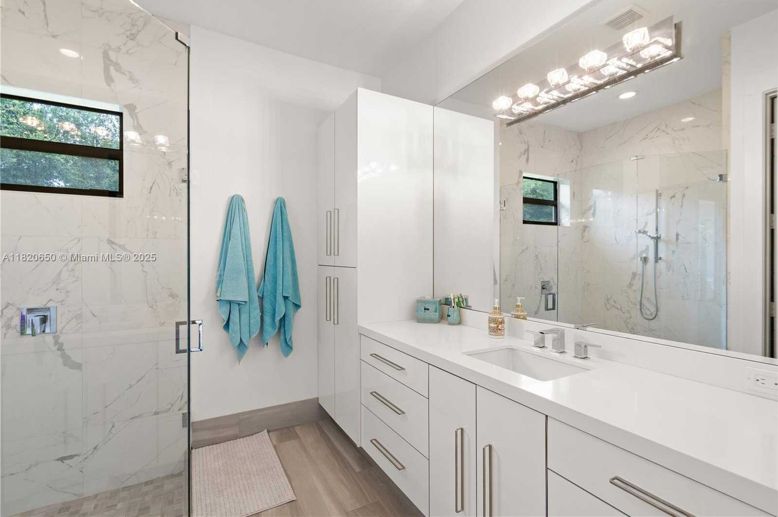 Small Image of 11901 NORTH WEST 12TH ST, Plantation Number 32