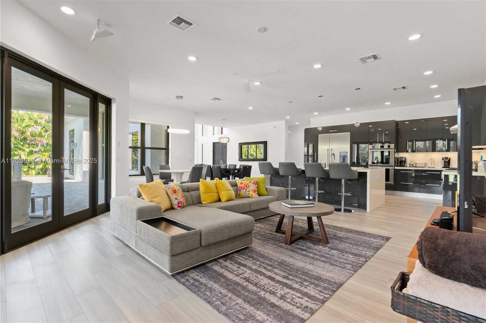 Small Image of 11901 NORTH WEST 12TH ST, Plantation Number 4