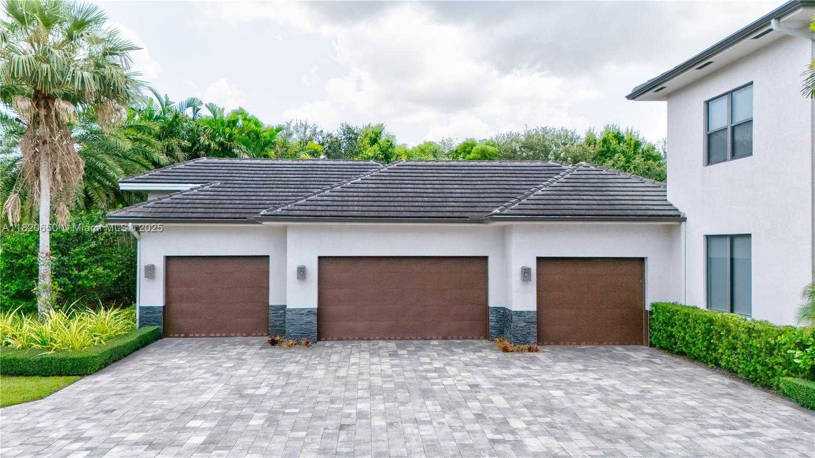 Small Image of 11901 NORTH WEST 12TH ST, Plantation Number 58