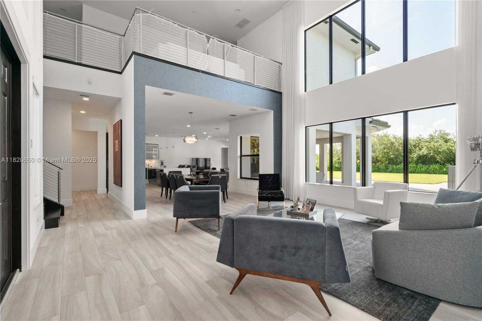 Small Image of 11901 NORTH WEST 12TH ST, Plantation Number 7