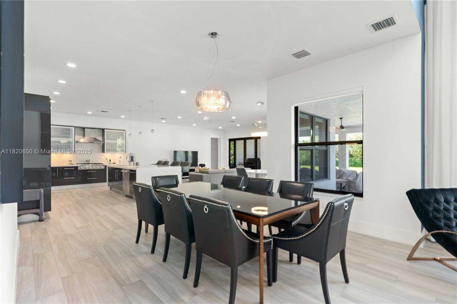 Small Image of 11901 NORTH WEST 12TH ST, Plantation Number 9