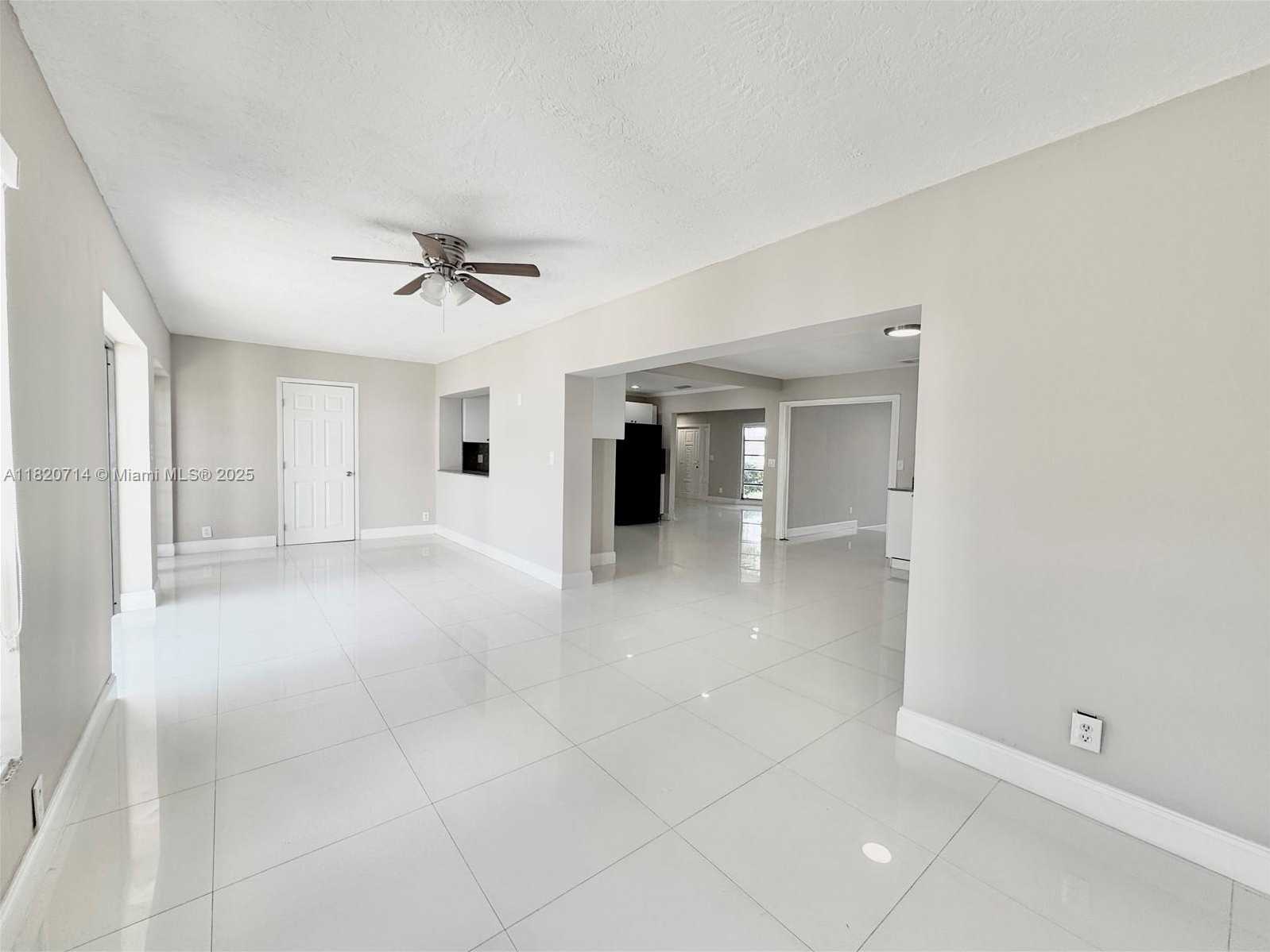 Small Image of 4905 HARRISON ST, Hollywood Number 15