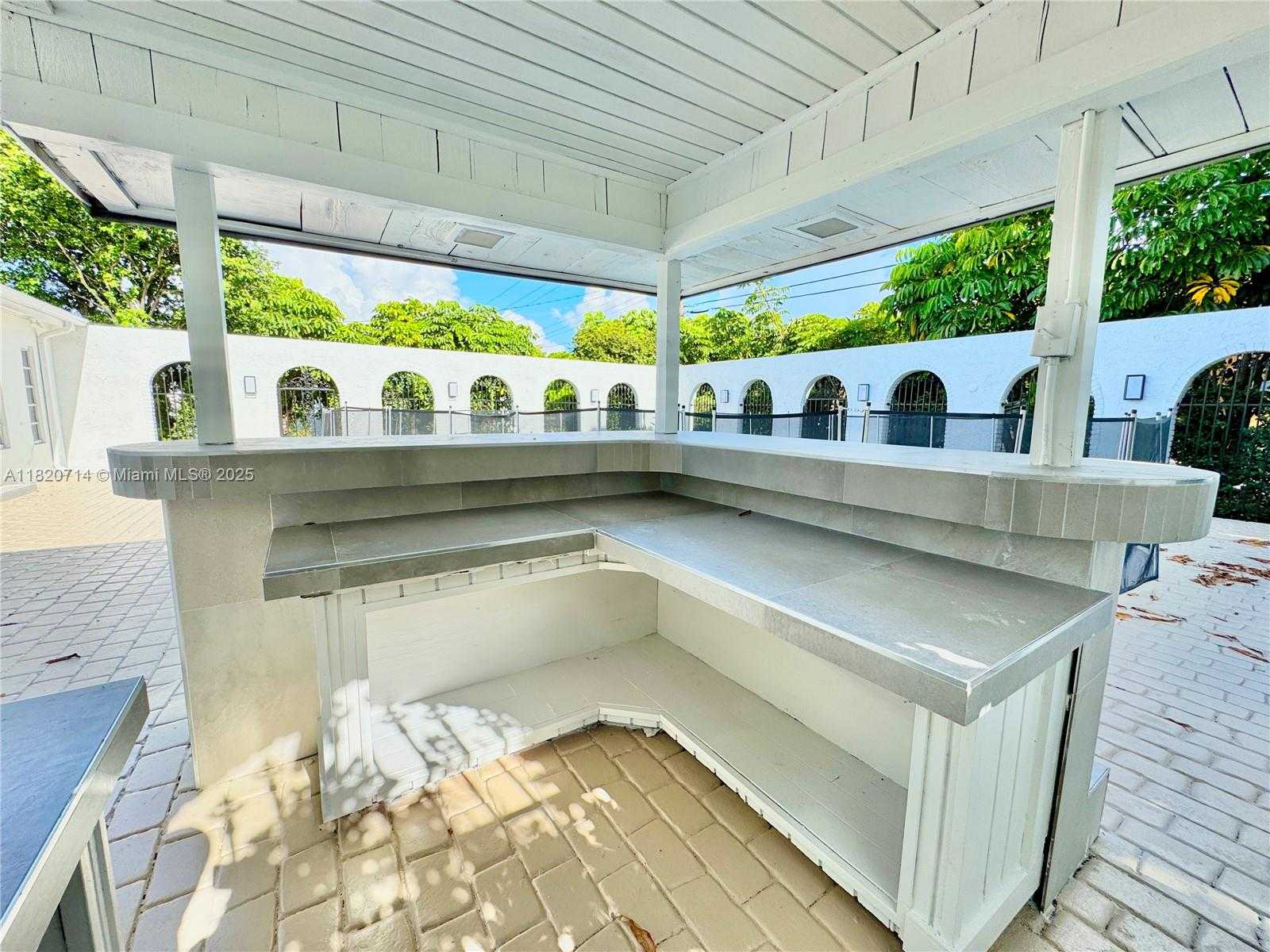 Small Image of 4905 HARRISON ST, Hollywood Number 27