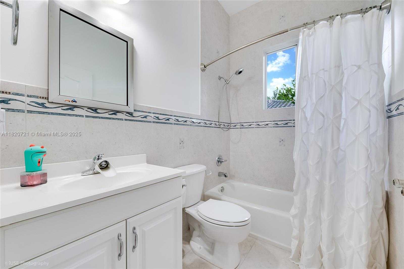 Small Image of 17050 SOUTH WEST 90TH AVE, Palmetto Bay Number 16