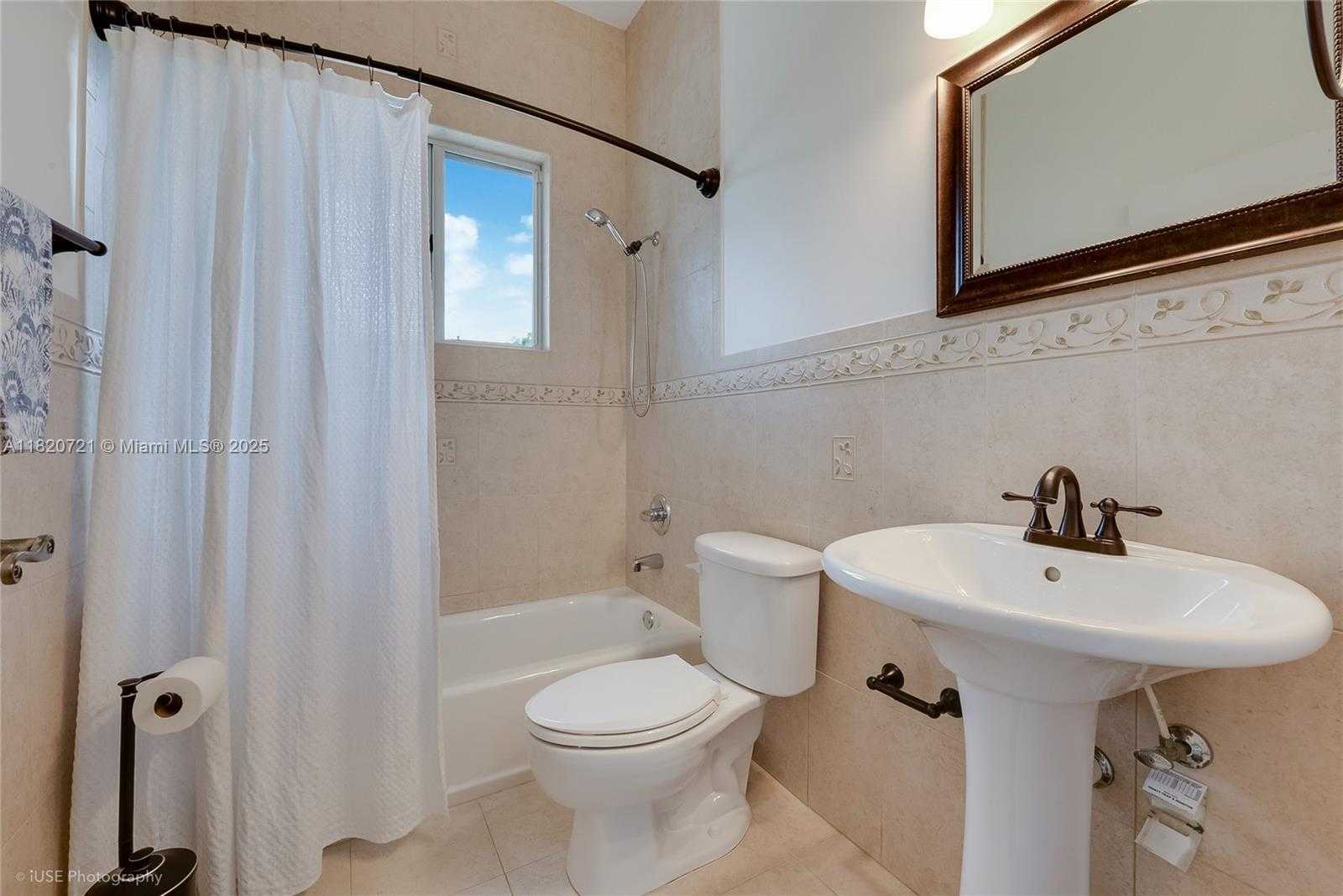 Small Image of 17050 SOUTH WEST 90TH AVE, Palmetto Bay Number 18