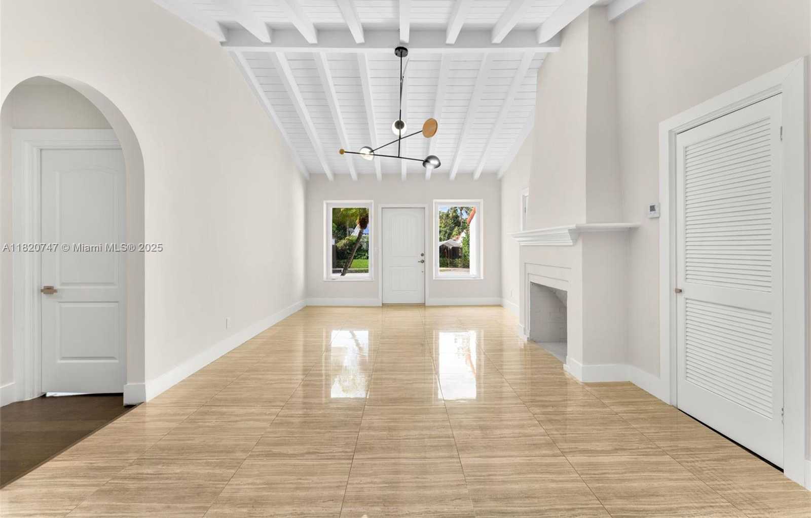 Small Image of 427 WEST 43RD ST, Miami Beach Number 5