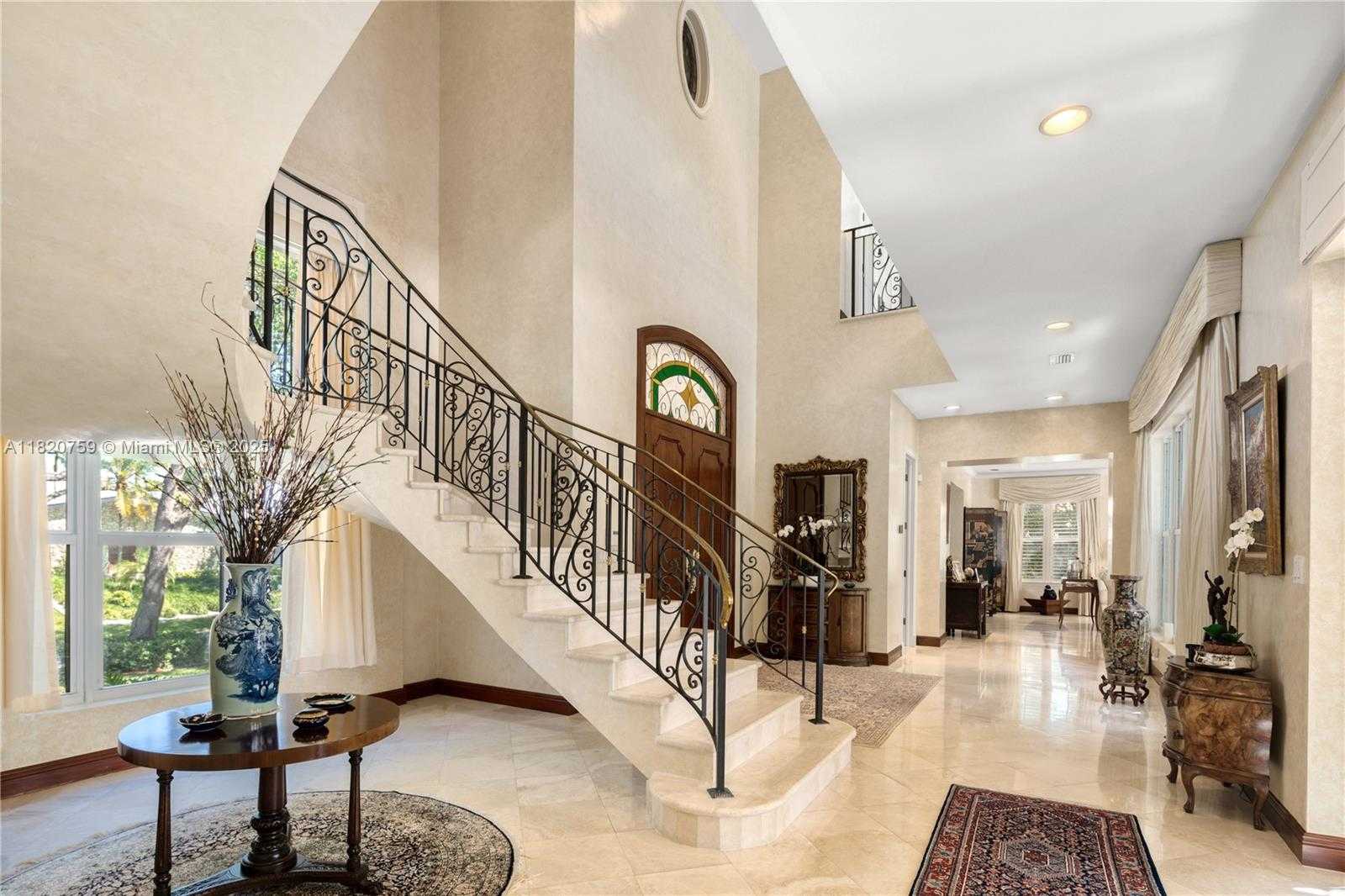 Small Image of 180 SOLANO PRADO, Coral Gables Number 13