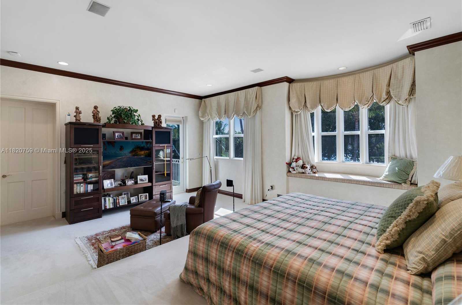 Small Image of 180 SOLANO PRADO, Coral Gables Number 16
