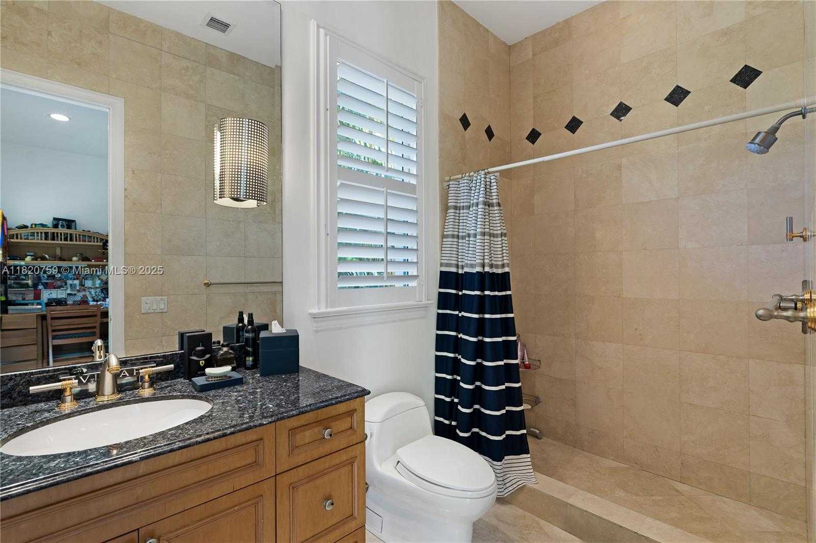 Small Image of 180 SOLANO PRADO, Coral Gables Number 27
