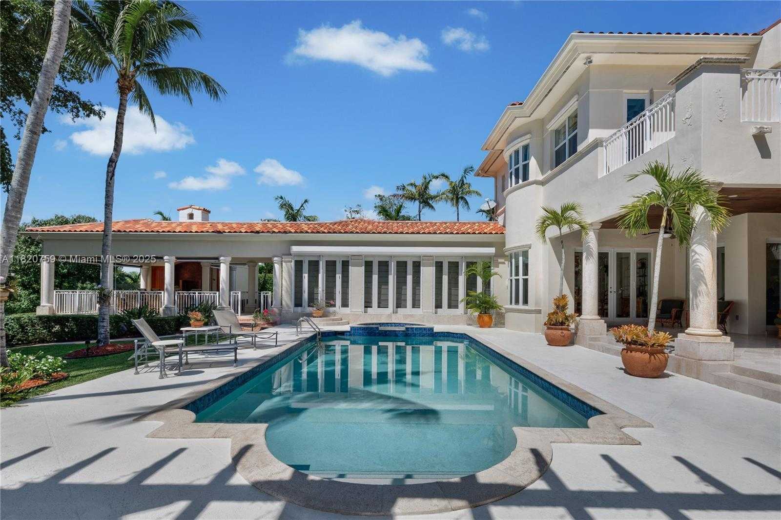 Small Image of 180 SOLANO PRADO, Coral Gables Number 44