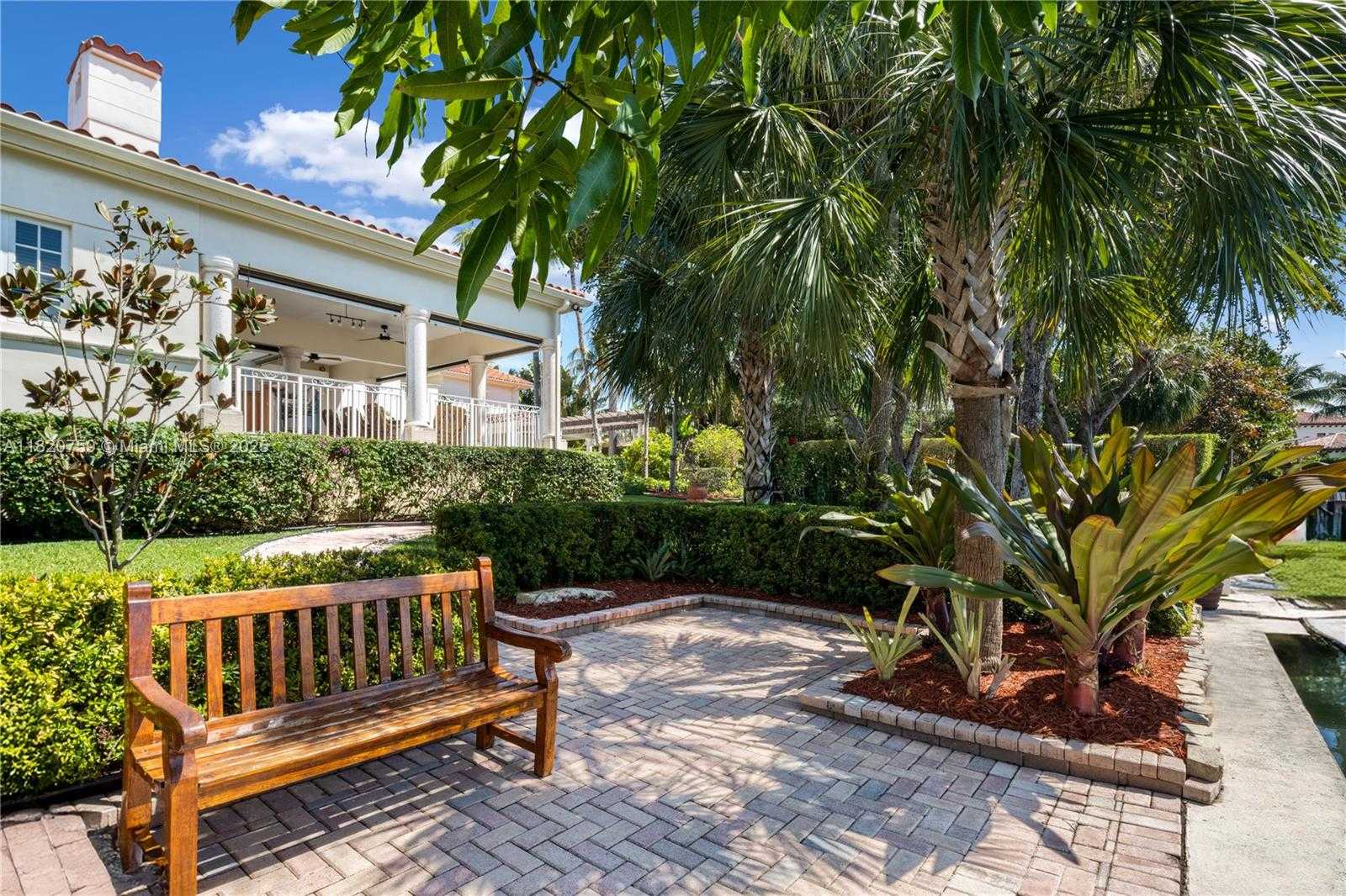 Small Image of 180 SOLANO PRADO, Coral Gables Number 52