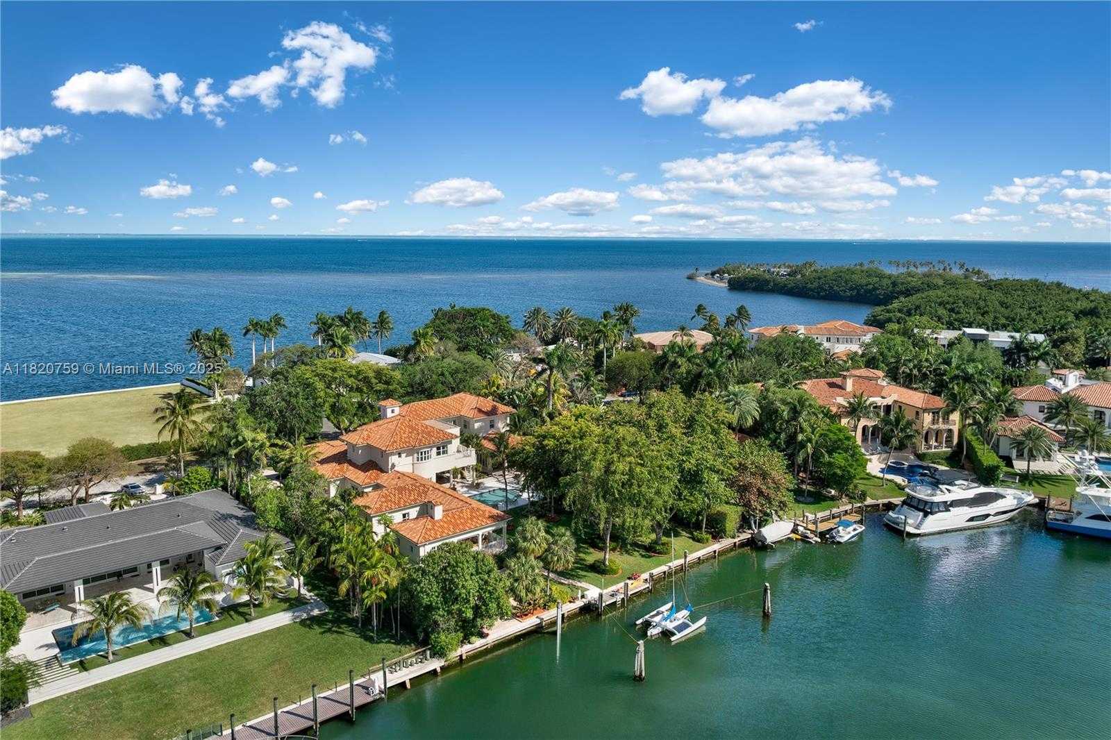 Small Image of 180 SOLANO PRADO, Coral Gables Number 59