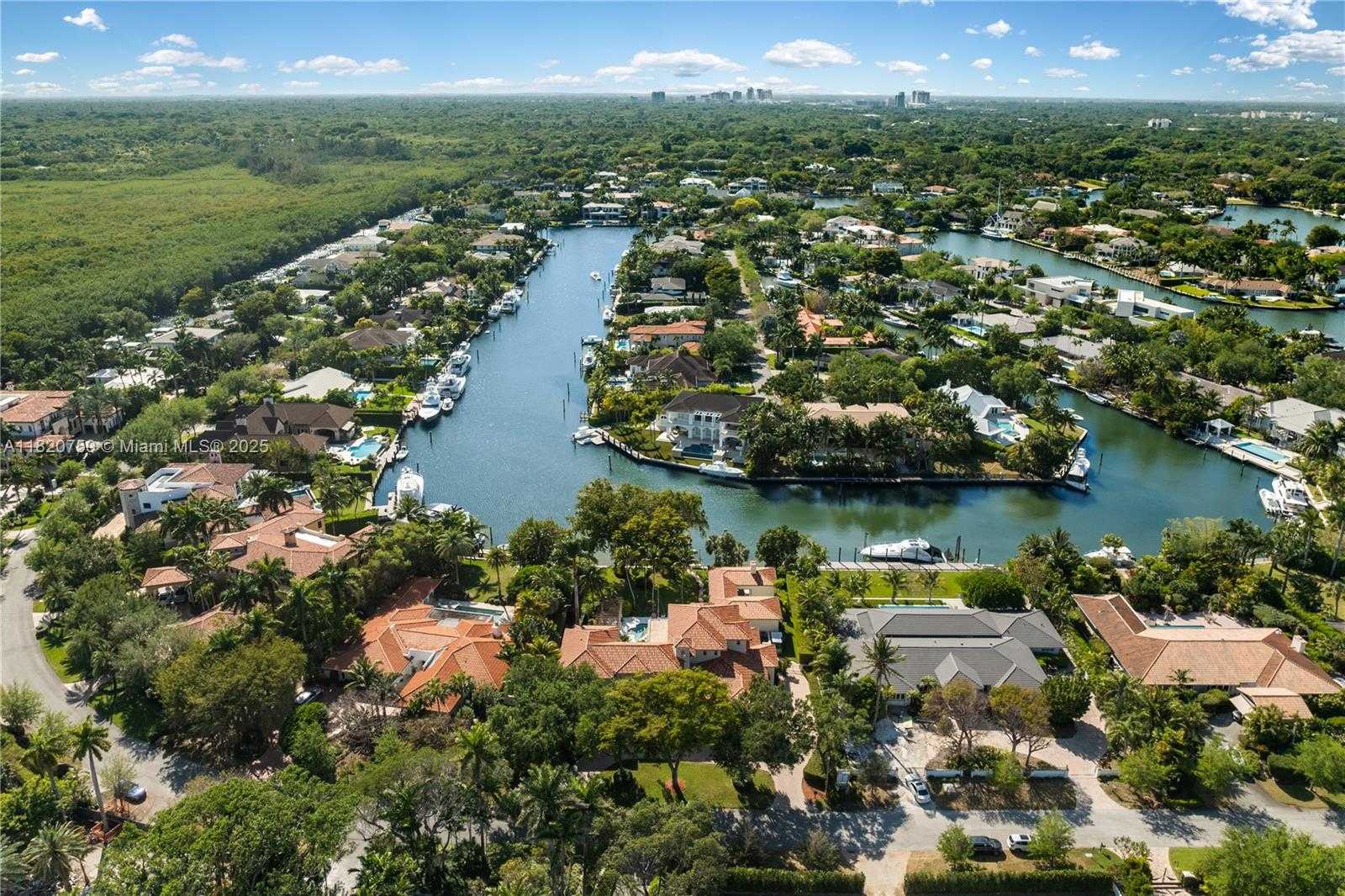 Small Image of 180 SOLANO PRADO, Coral Gables Number 63