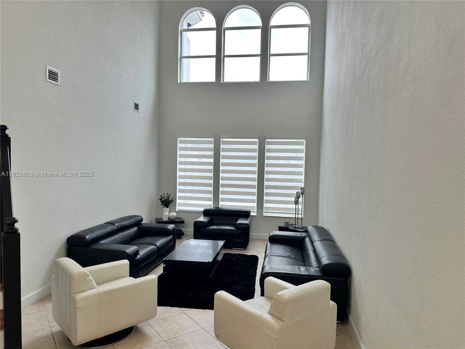 Small Image of 10873 NORTH WEST 71ST ST, Doral Number 10