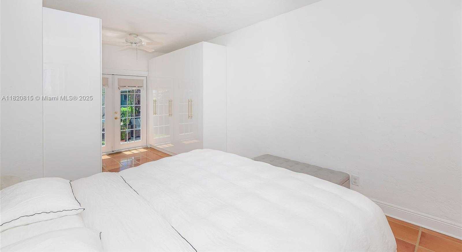 Small Image of 1218 MADRID ST, Coral Gables Number 11