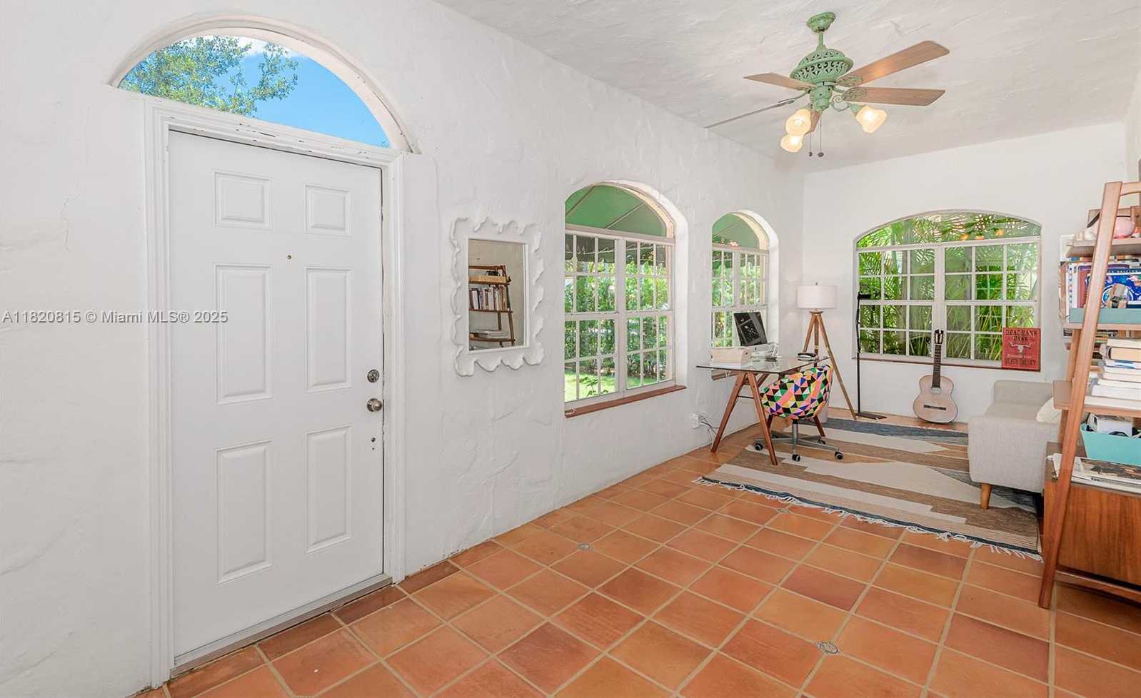 Small Image of 1218 MADRID ST, Coral Gables Number 17