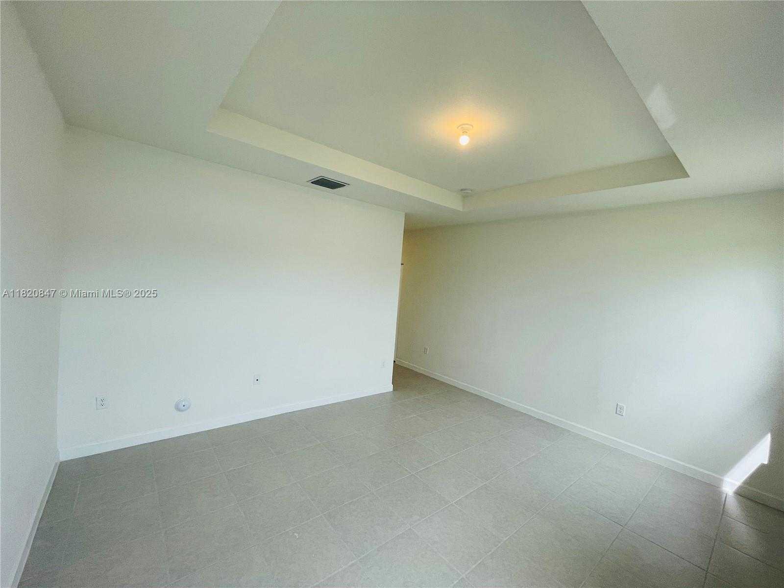 Small Image of 16932 SOUTH WEST 291ST ST, Homestead Number 11